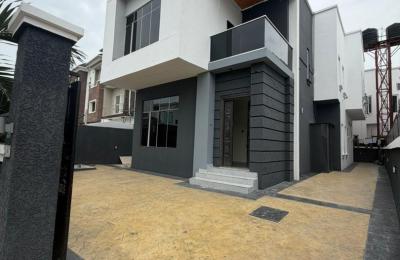 4 Bedroom Fully Detached Duplex