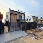 4 Bedroom Fully Detached Duplex